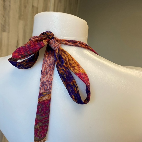 Multicolored print chiffon dress size medium custom made - Picture 9 of 10